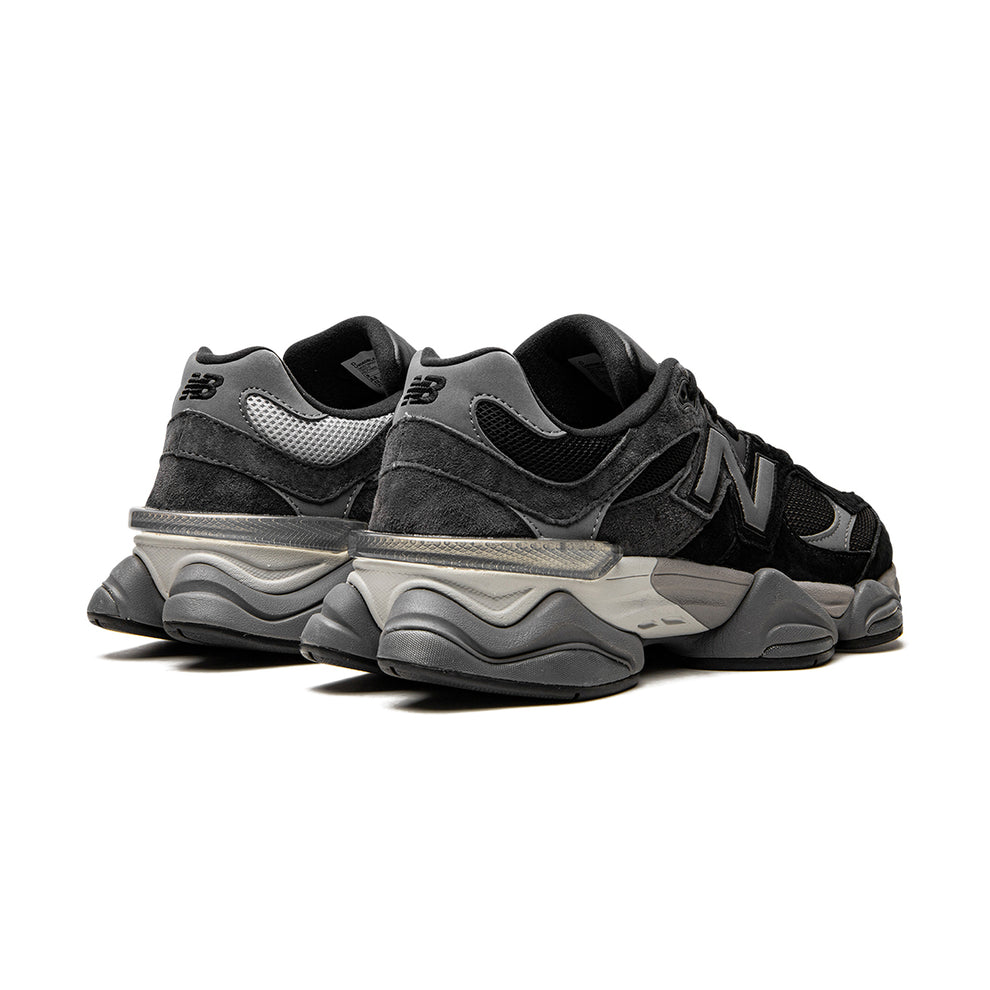 9060 Black/Castlerock