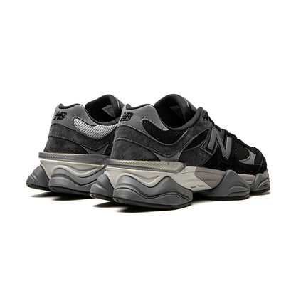 9060 Black/Castlerock