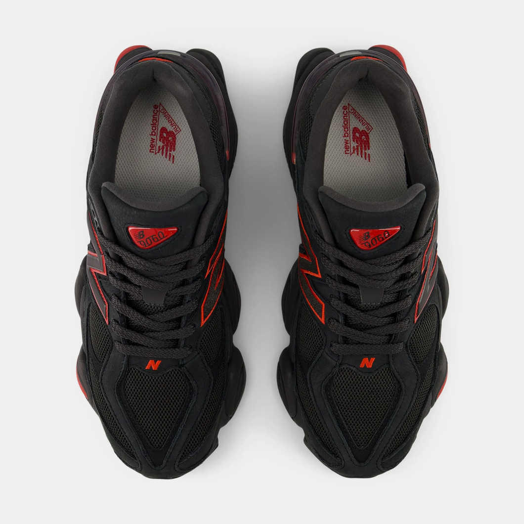 9060 Black Red
