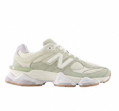 9060 Pearl Grey