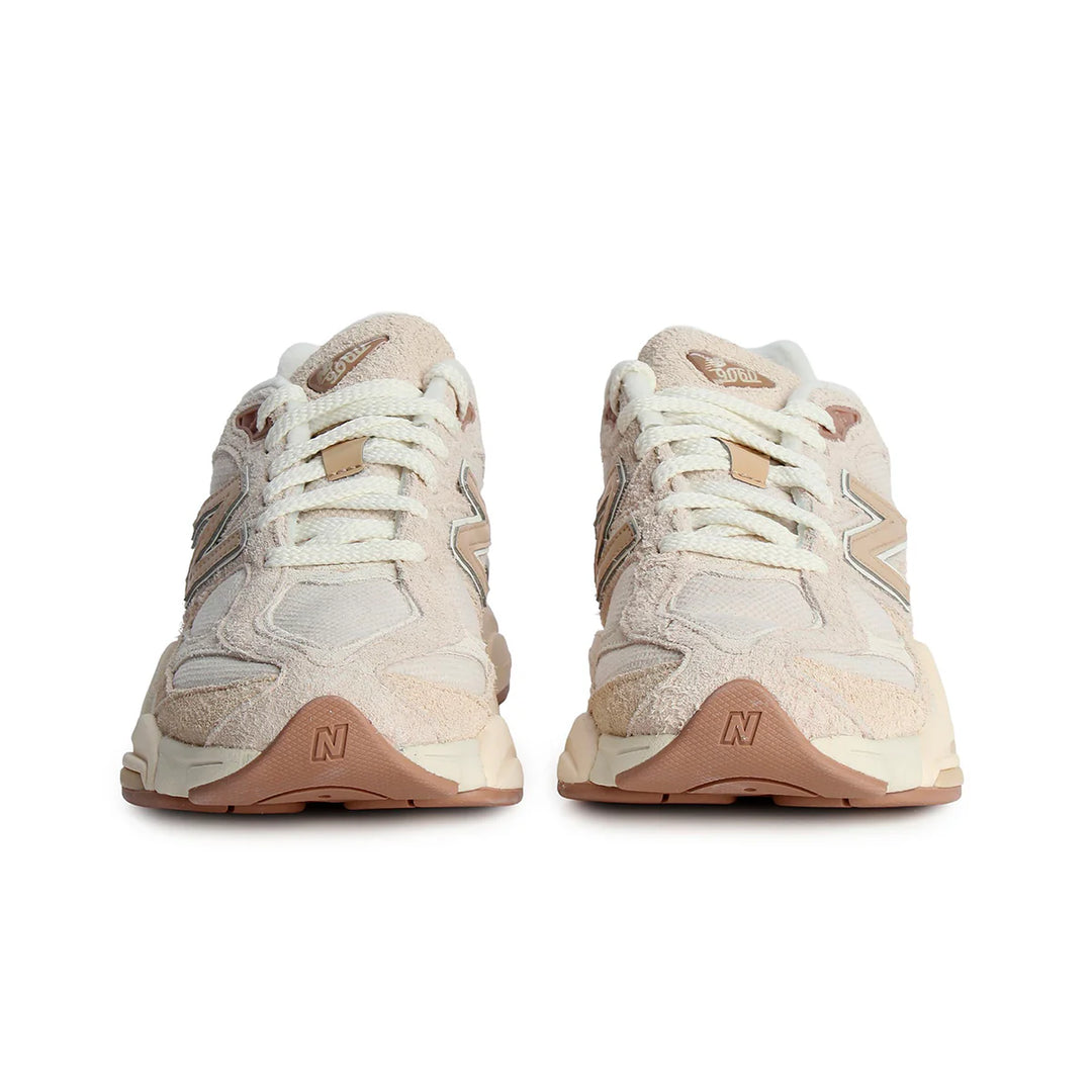 9060 Bisque with Sea Salt - Limited Edition