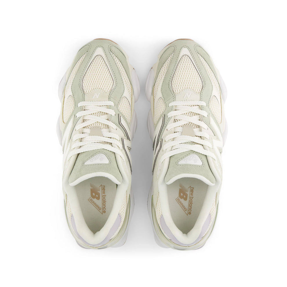 9060 Pearl Grey