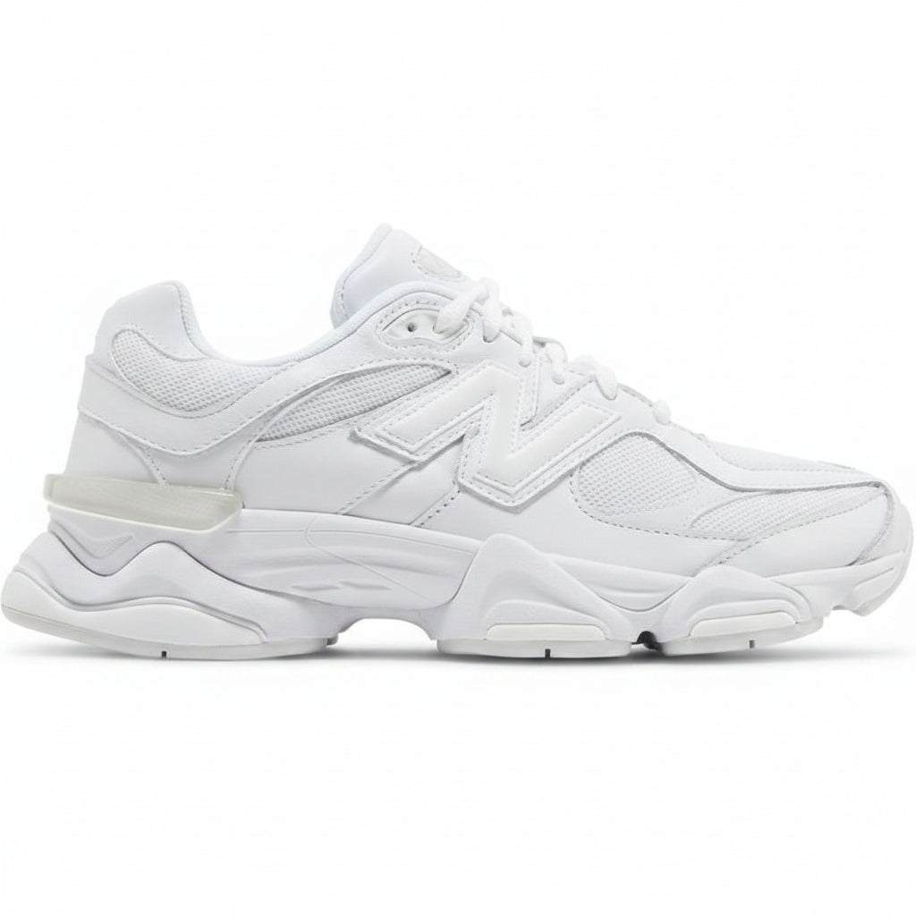9060 Triple White