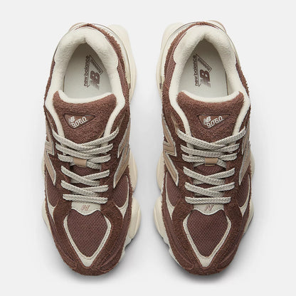 9060 Rich Oak Timberwolf