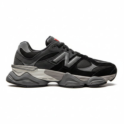 9060 Black/Castlerock