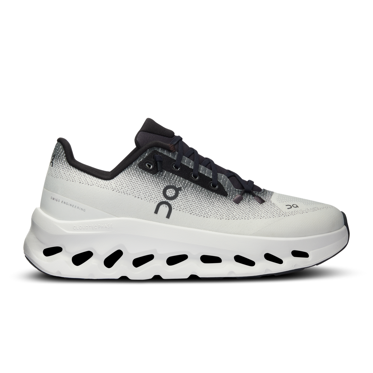 BLACK/IVORY